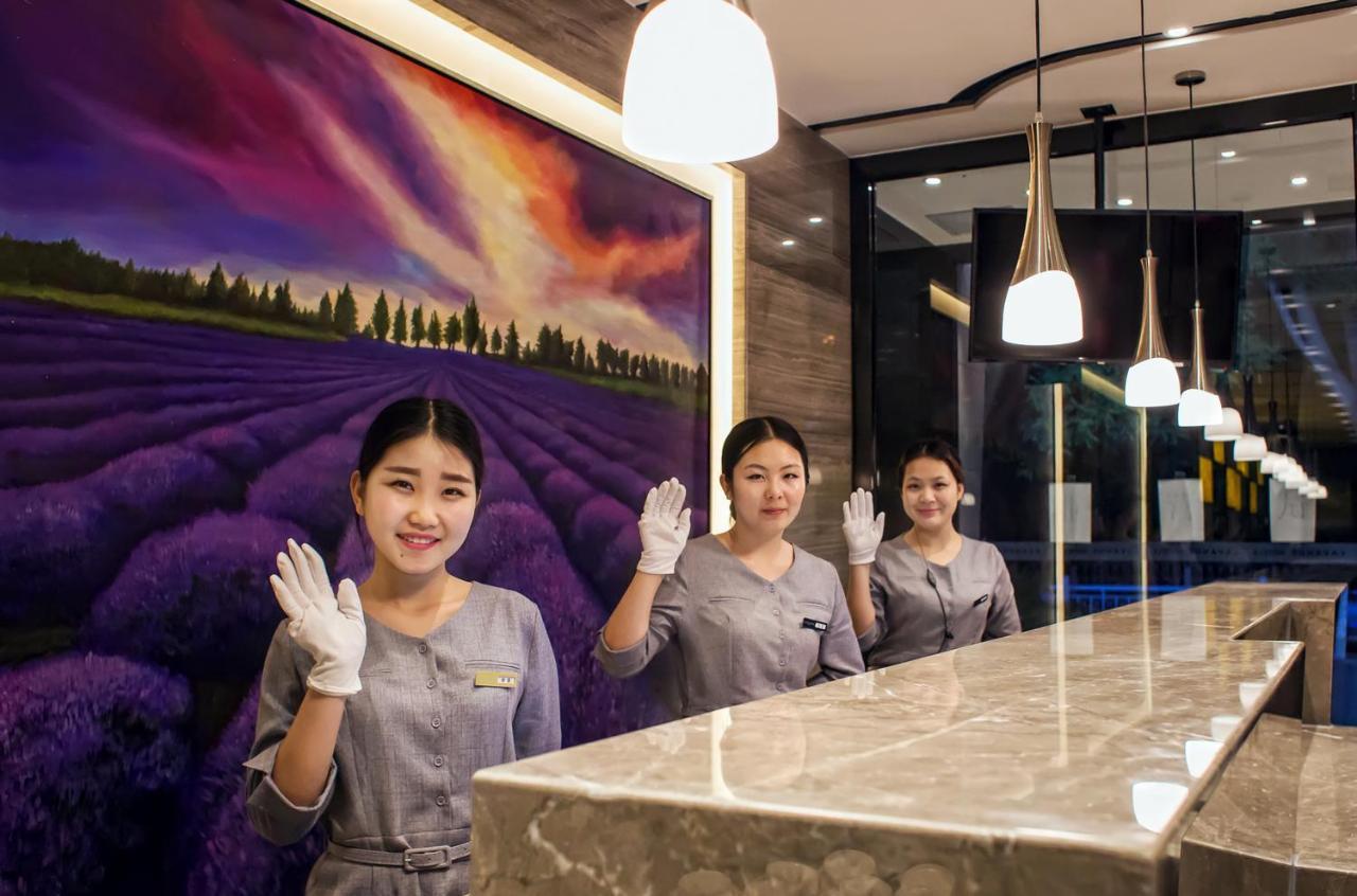 Lavande Hotel Beijing Changping Government Street Exterior photo